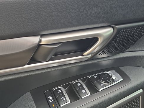 New 2025 Kia Telluride S image 21