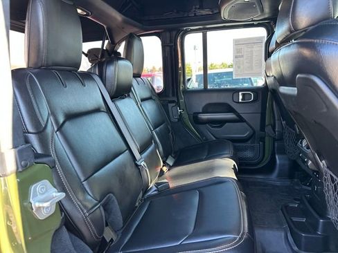 Used 2024 Jeep Wrangler Sahara image 22