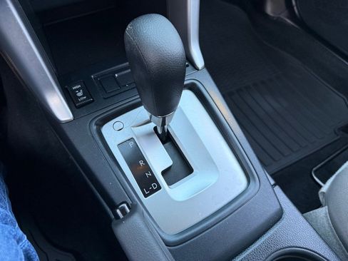 Used 2015 Subaru Forester 2.5i Premium w/ All-Weather Package image 31