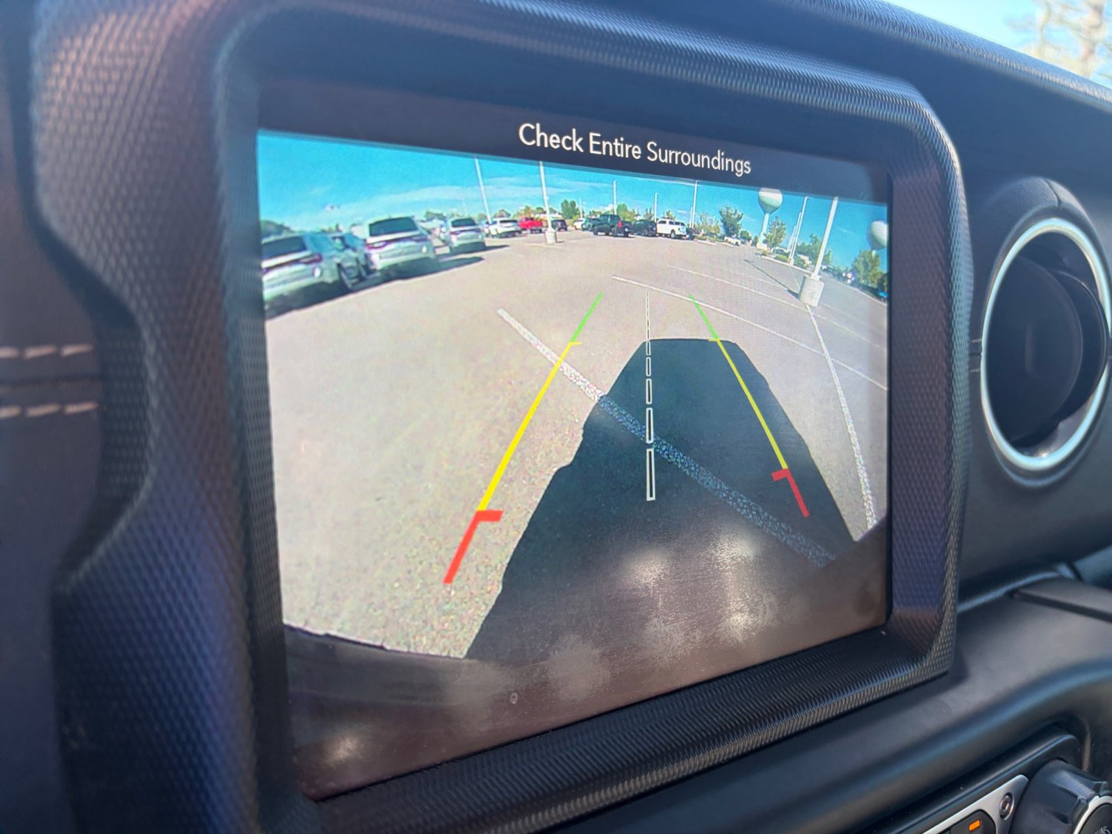 Used 2019 Jeep Wrangler Unlimited Sahara w/ Quick Order Package 24M Moab AWD/4WD image 20