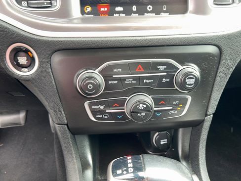 Used 2022 Dodge Charger GT image 20