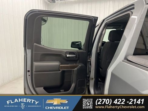 Used 2020 Chevrolet Silverado 1500 LT Trail Boss AWD/4WD image 10
