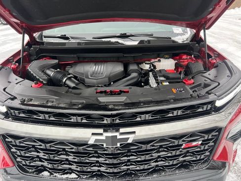 Used 2024 Chevrolet Traverse Z71 w/ LPO, Floor Liner Package image 25