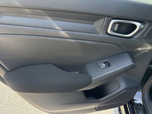 Used 2022 Honda Civic Sport image 21
