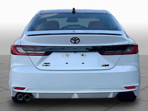 Used 2026 Toyota Camry XSE AWD/4WD image 4