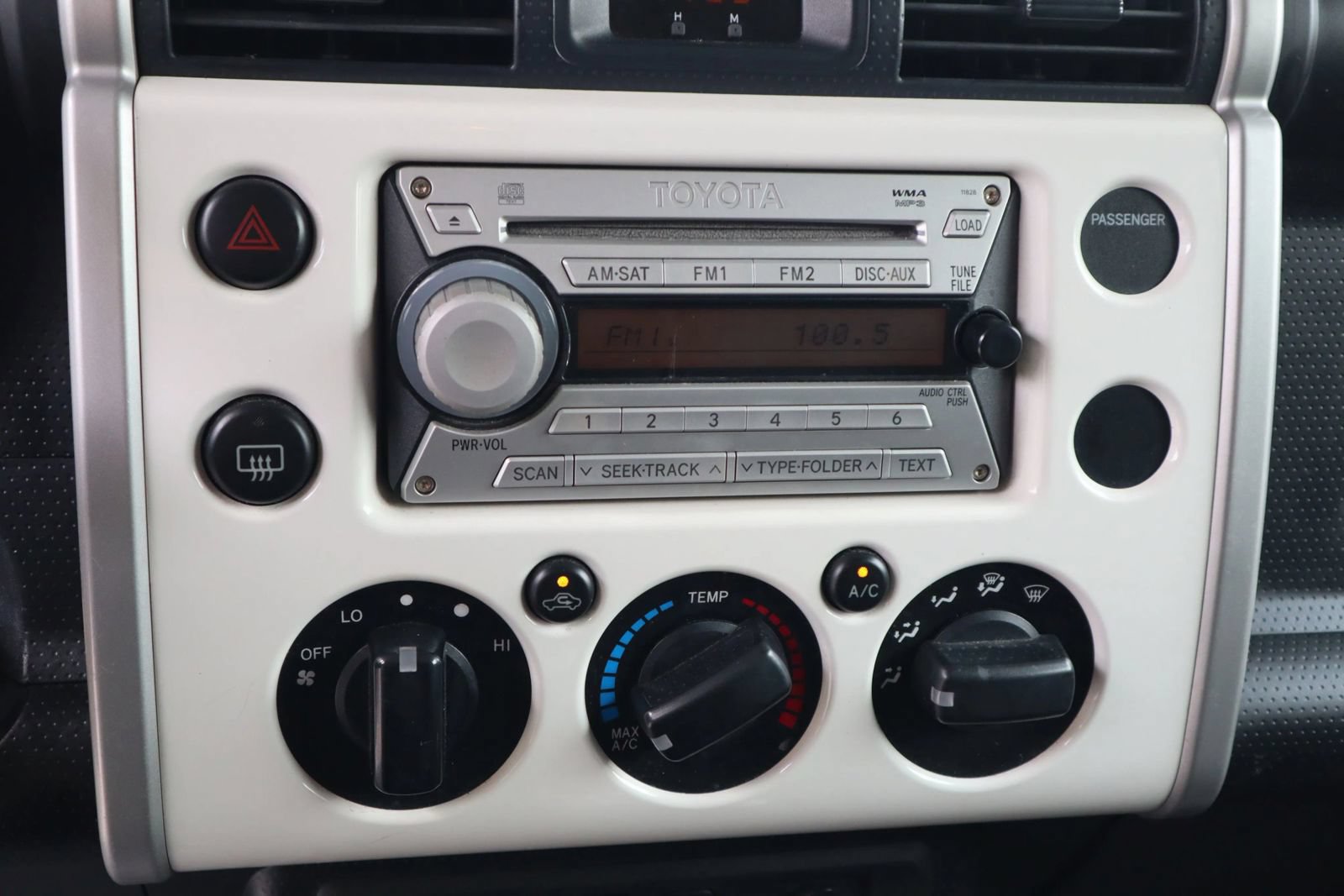 Used 2010 Toyota FJ Cruiser 4WD w/ Upgrade Pkg 2 image 19