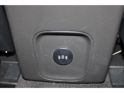 Used 2025 Ford Escape ST-Line image 18