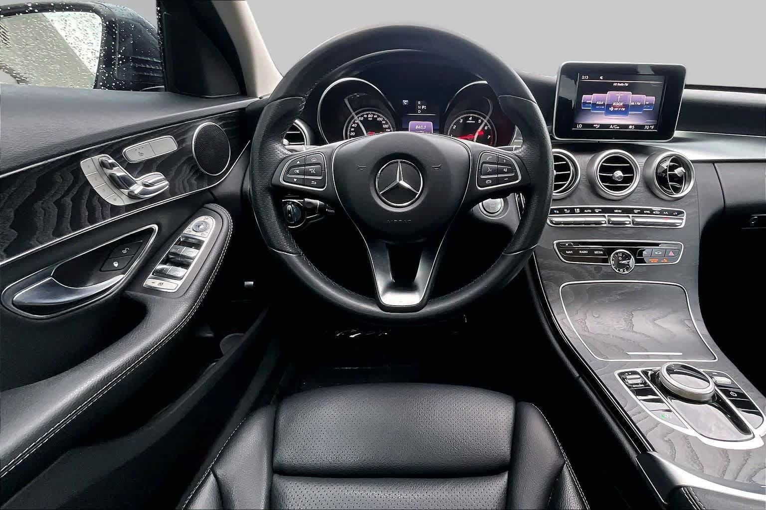 Used 2017 Mercedes-Benz C 300 Sedan image 6