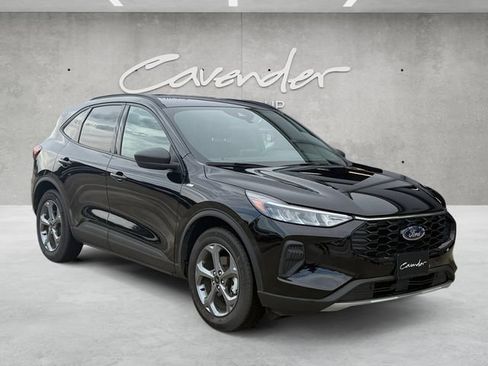 Used 2025 Ford Escape ST-Line FWD image 2