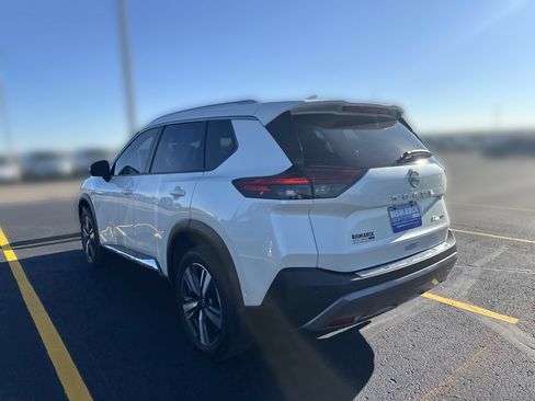 Used 2023 Nissan Rogue SL w/ SL Premium Package AWD/4WD image 2
