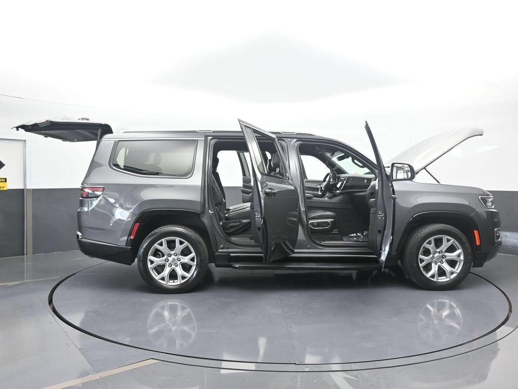 Used 2022 Jeep Wagoneer Series II RWD image 75