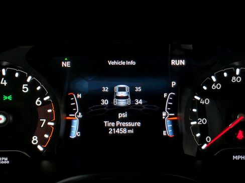 Used 2024 Jeep Compass Limited AWD/4WD image 29