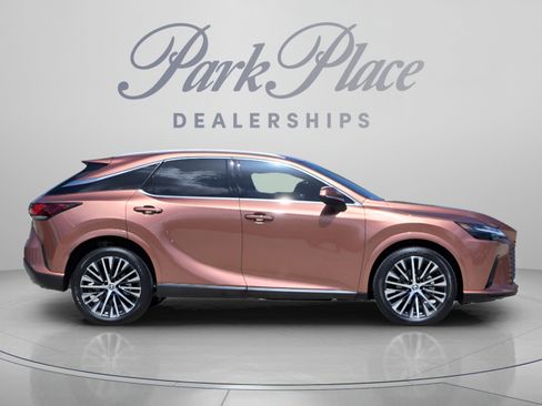 Used 2023 Lexus RX 350 Premium Plus w/ Cold Area Package FWD image 6