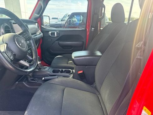 Used 2020 Jeep Gladiator Sport w/ Quick Order Package 24S AWD/4WD image 5
