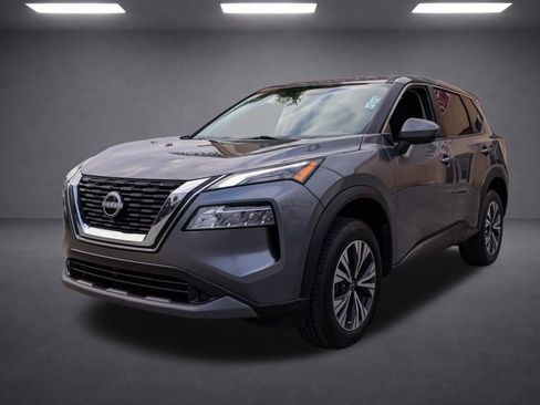 Used 2023 Nissan Rogue SV image 8