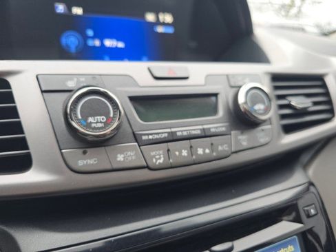 Used 2017 Honda Odyssey EX-L image 34