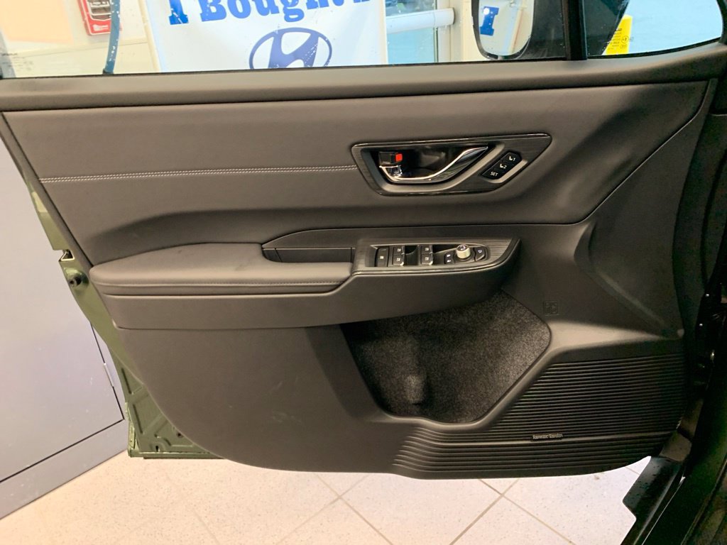 New 2026 Subaru Outback Touring XT AWD/4WD image 10