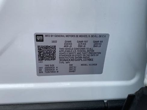 Used 2023 Chevrolet Equinox Premier AWD/4WD image 29