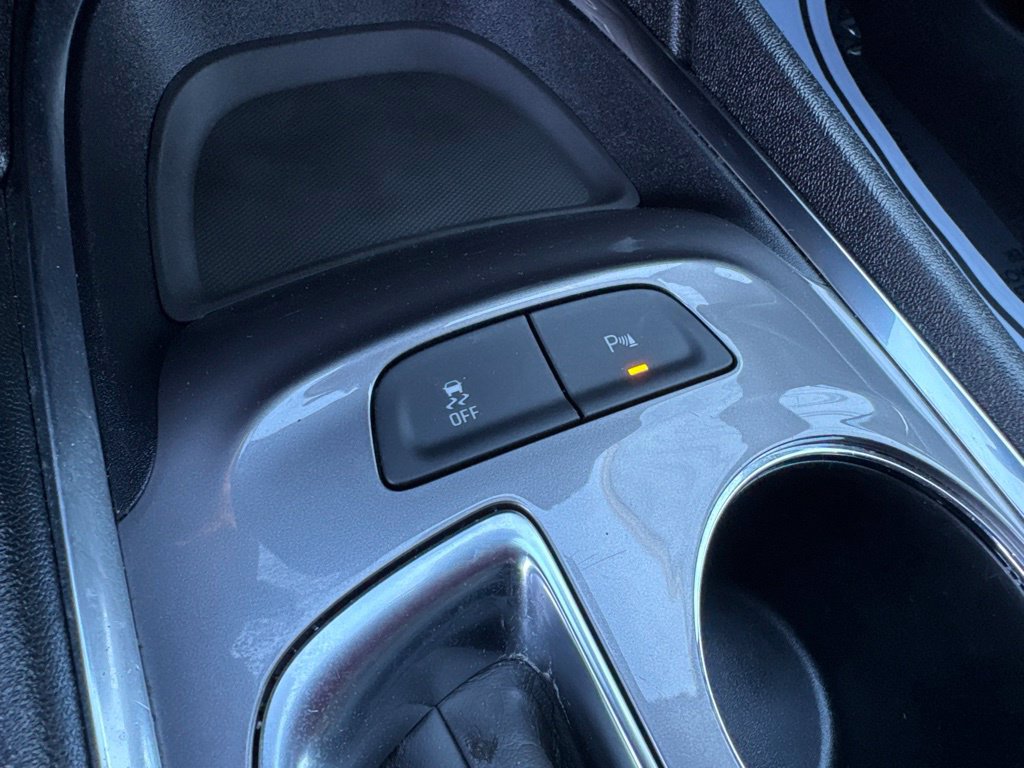 Used 2024 Chevrolet Malibu LT FWD image 29