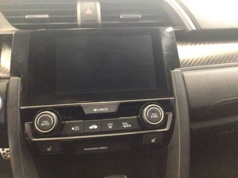 Used 2018 Honda Civic Sport Touring image 21