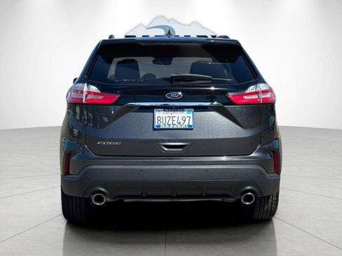 Certified 2020 Ford Edge SE FWD image 4
