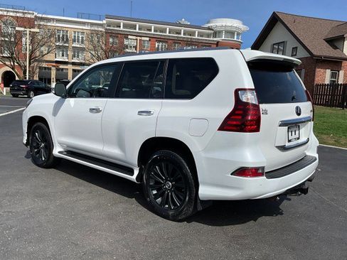 Used 2021 Lexus GX 460 Premium w/ Accessory Package image 5