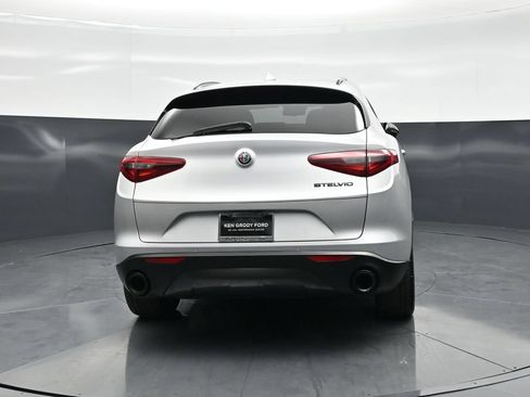 Used 2020 Alfa Romeo Stelvio w/ Nero Edizione RWD image 25