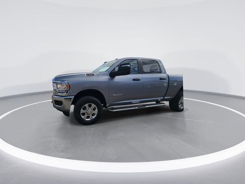 Certified 2023 RAM 2500 Big Horn w/ Level 1 Equipment Group image 4