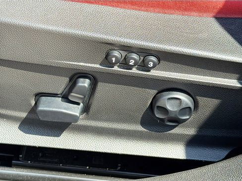 Used 2021 Alfa Romeo Giulia Sprint w/ Sun & Sound Package image 23