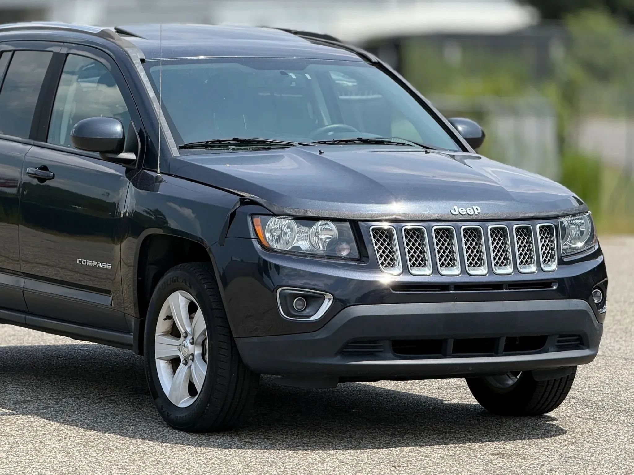 Used 2015 Jeep Compass High Altitude AWD/4WD image 15