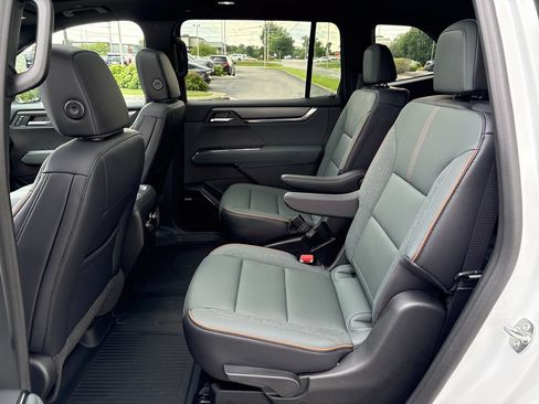 New 2026 GMC Acadia AT4 w/ Super Cruise Package AWD/4WD image 41