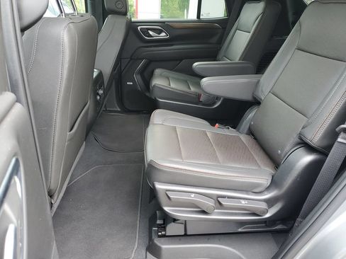 Used 2023 Chevrolet Tahoe High Country AWD/4WD image 12