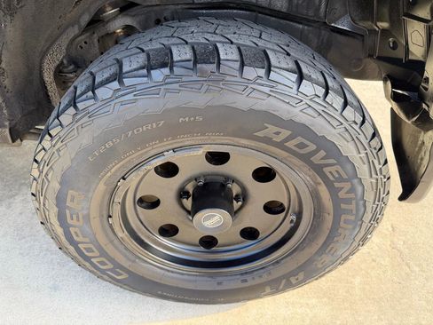 Used 2010 Toyota FJ Cruiser 4WD image 8