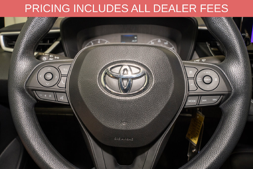 Used 2025 Toyota Corolla LE FWD image 16
