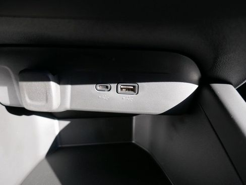 New 2026 Chevrolet Trax LS w/ LS Convenience Package FWD image 17