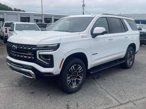 New 2026 Chevrolet Tahoe Z71 w/ Comfort Package AWD/4WD image 3