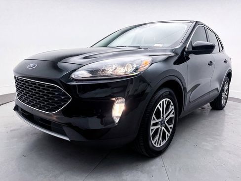Used 2022 Ford Escape SEL image 12