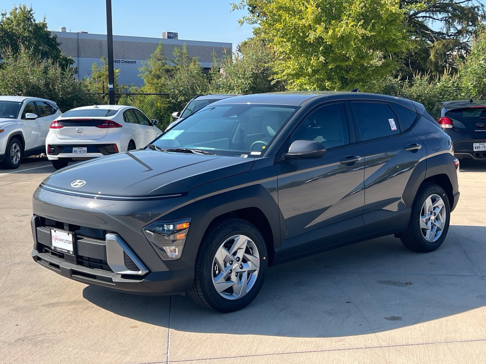 New 2027 Hyundai Kona SE FWD image 5