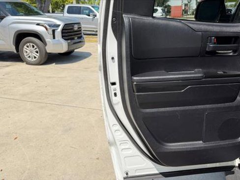 Used 2020 Toyota Tundra SR image 14