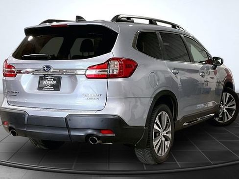 Used 2022 Subaru Ascent Limited w/ Technology Package AWD/4WD image 2
