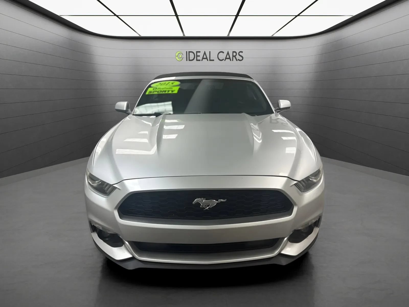 Used 2015 Ford Mustang Convertible w/ Equipment Group 051A RWD image 2