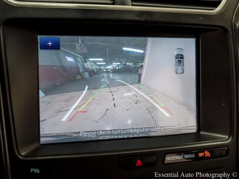 Used 2018 Ford Explorer XLT w/ Equipment Group 202A image 23