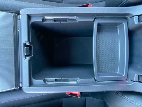 Used 2025 Honda Civic Sport image 19