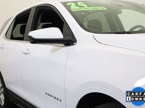 Used 2024 Chevrolet Equinox LT image 3