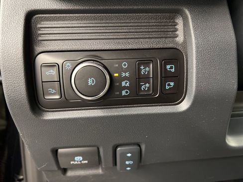 New 2026 Ford F250 Platinum AWD/4WD image 25