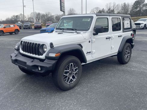 New 2026 Jeep Wrangler Sport AWD/4WD image 10