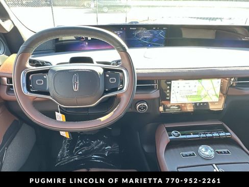 New 2026 Lincoln Navigator L Reserve AWD/4WD image 27