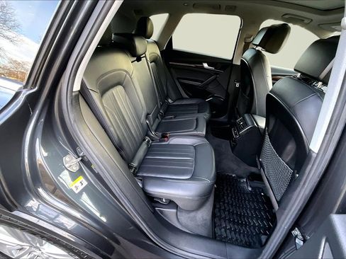 Used 2020 Audi Q5 2.0T Premium Plus w/ Premium Plus Package image 25