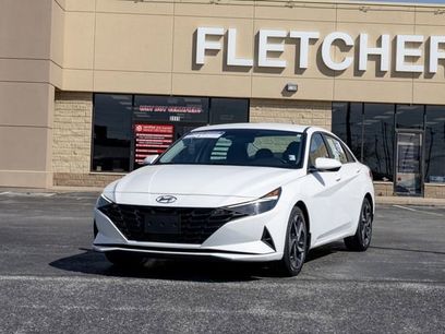 Certified 2023 Hyundai Elantra SEL w/ Convenience Package