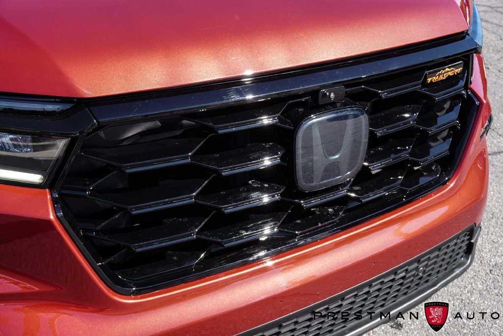 Used 2023 Honda Pilot TrailSport image 18